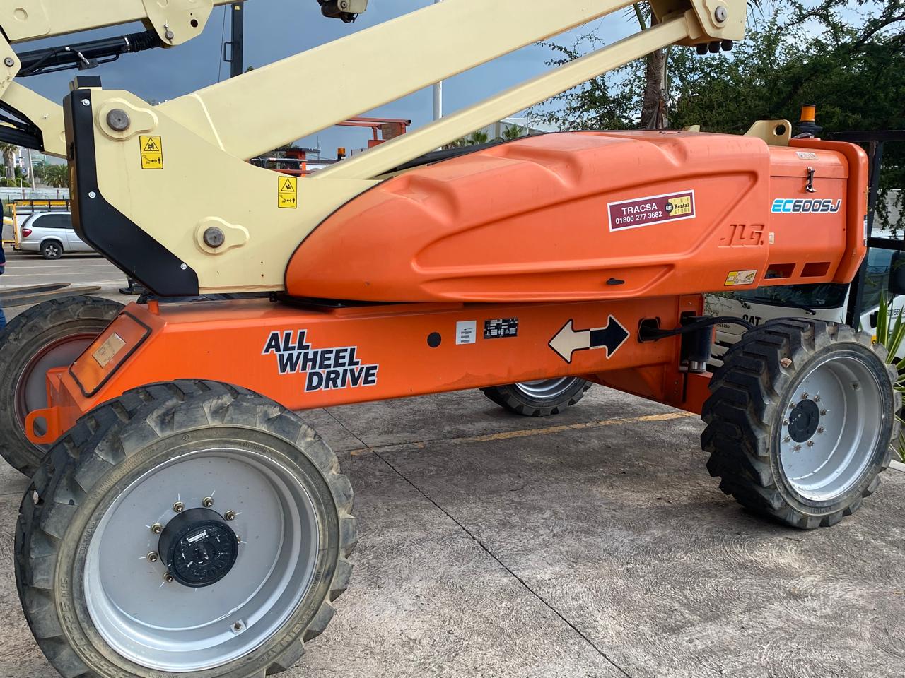 PLATAFORMA TELESCOPICA JLG