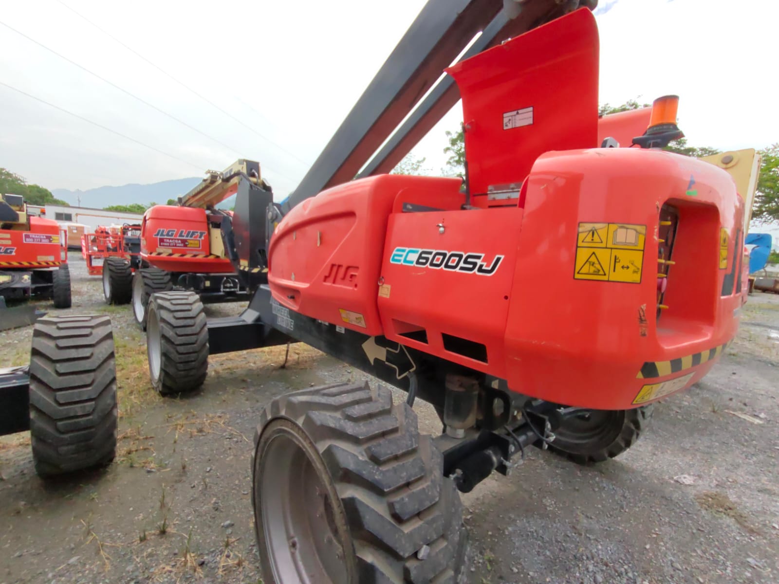 PLATAFORMA TELESCOPICA JLG