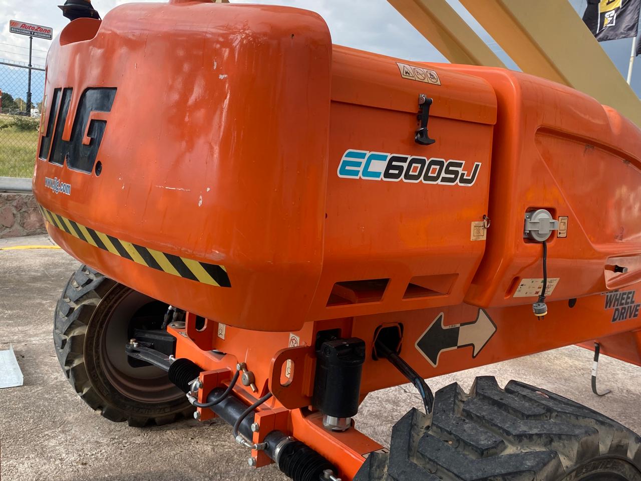 PLATAFORMA TELESCOPICA JLG
